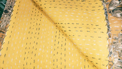 Indische Kantha-Steppdecke, Kantha-Decke, Überwurf, Kantha, handgenähte Tagesdecke, Überwurf, gelber Blumendruck, Doppelgröße