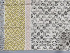 Indischer handbedruckter Bodenteppich, Handgemachter Teppich, Indischer Dhurrie-Teppich, Baumwollteppich, Flächenteppich, Aztekenteppich