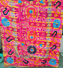 Indischer hochwertiger Sujani-Quilt, handgefertigt, Baumwolle, Sujani-Überwurf, wunderschöner Sujani-Arbeitsüberwurf, königlicher Unikat-Quilt, Heimdekoration, Luxus, Suzani Arts