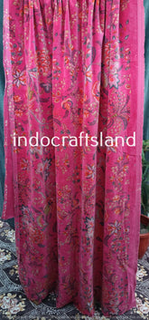 Indischer rosa Baumwoll-Samtvorhang, Florale Samtvorhänge, Boho-Vorhang, Luxus-Vorhänge, Geschenk zur Wohnungserwärmung, farbenfrohes Dekor, 2er-Set