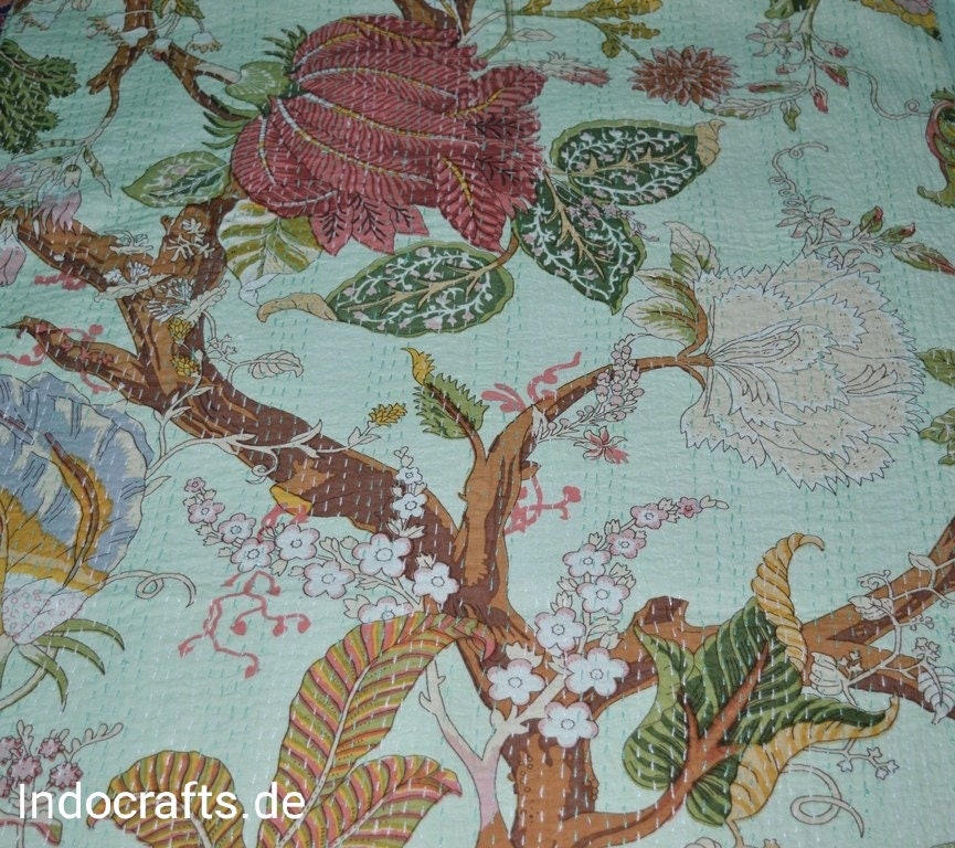 Handmade Indian Patchwork Kantha Quilt, Kantha Blanket, Throw, Kantha, Hand Sewn Bedspread Bedding, Throw Flower Print Single/Double Size