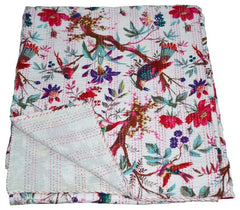 Indischer Kantha Quilt mit weißem Vogeldruck, Kantha Decke, Überwurf, Kantha, handgenähte Tagesdecke, Überwurf mit Blumendruck, Einzel-/Doppelgröße