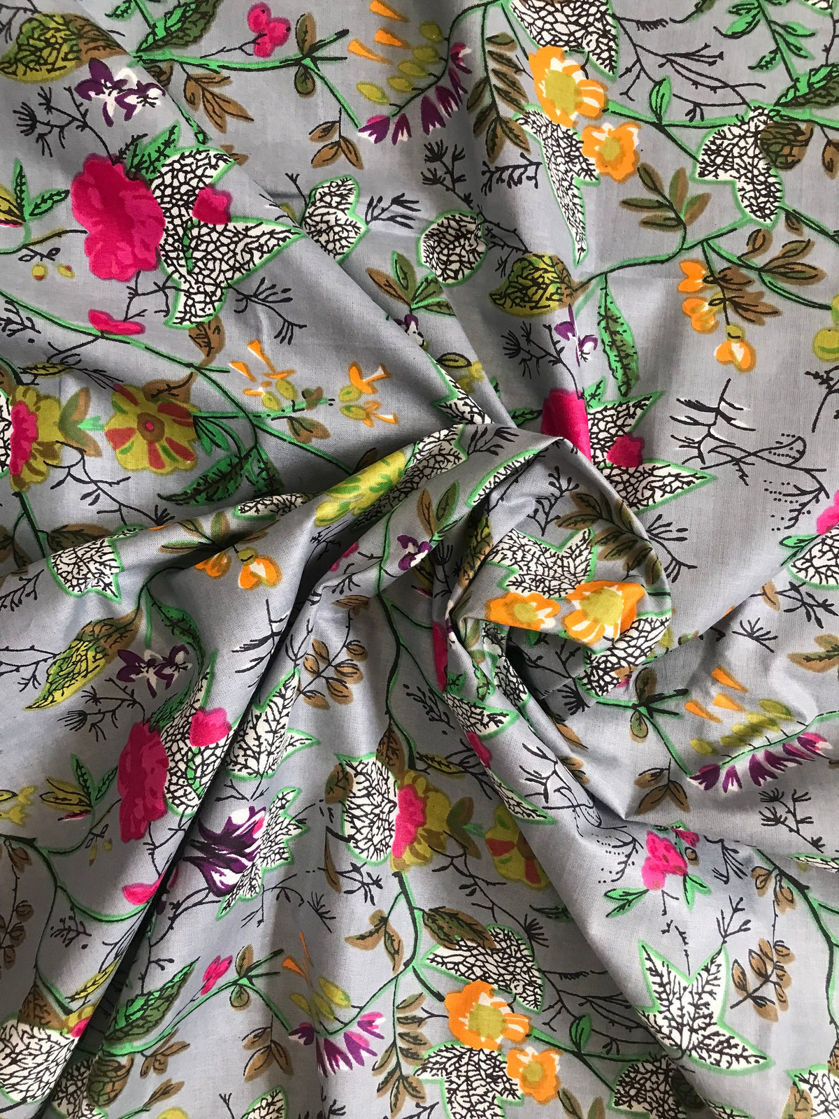 Indischer Baumwollstoff, Sommerkleider, Handblockdruck, Boho-Stoff, Gypsy-Stoff, Quilting-Baumwolle, Blumendruckstoff Paradise Print Grau