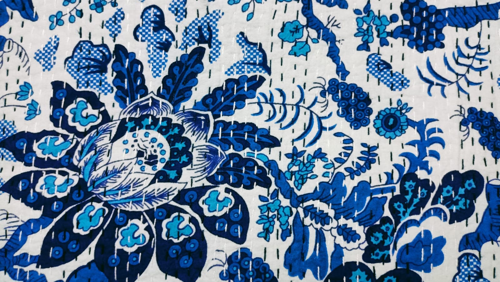 Indian Kantha Quilt – Handmade 100% Cotton Floral Print Bedspread & Blanket Throw