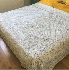 Indian Kantha Quilt Bedspread – Handmade 100% Cotton Vintage Embroidered Blanket & Throw