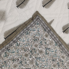 Indian Vintage Kantha Quilt Razai – Reversible Cotton Blanket & Bedspread, Queen Size