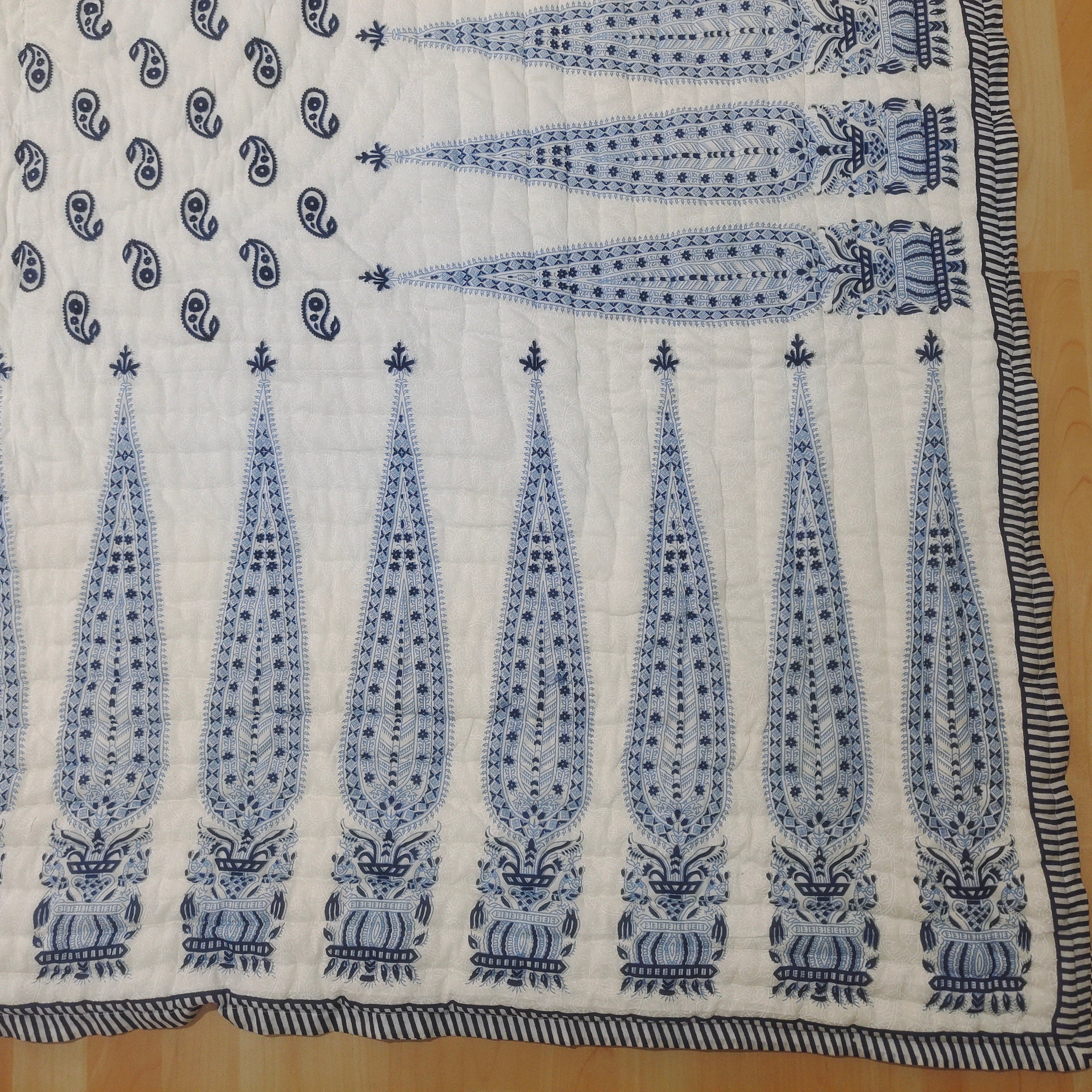 Indische Kantha-Steppdecke, Razai-Überwurf, Wendedecke, Sofabezug, Bettüberwurf, Bettwäsche, Boho, Boho, Baumwollfüllung, Queen, handbedruckt