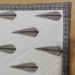 Indian Vintage Kantha Quilt Razai – Reversible Cotton Blanket & Bedspread, Queen Size