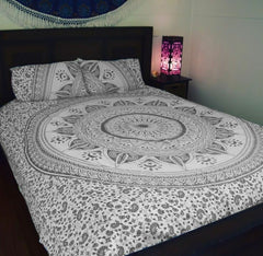 Indisches graues Ombre-Mandala-Queen-Size-Doona-Bettbezug-Set aus Baumwolle mit 2 Kissenbezügen, Mandala-Decke