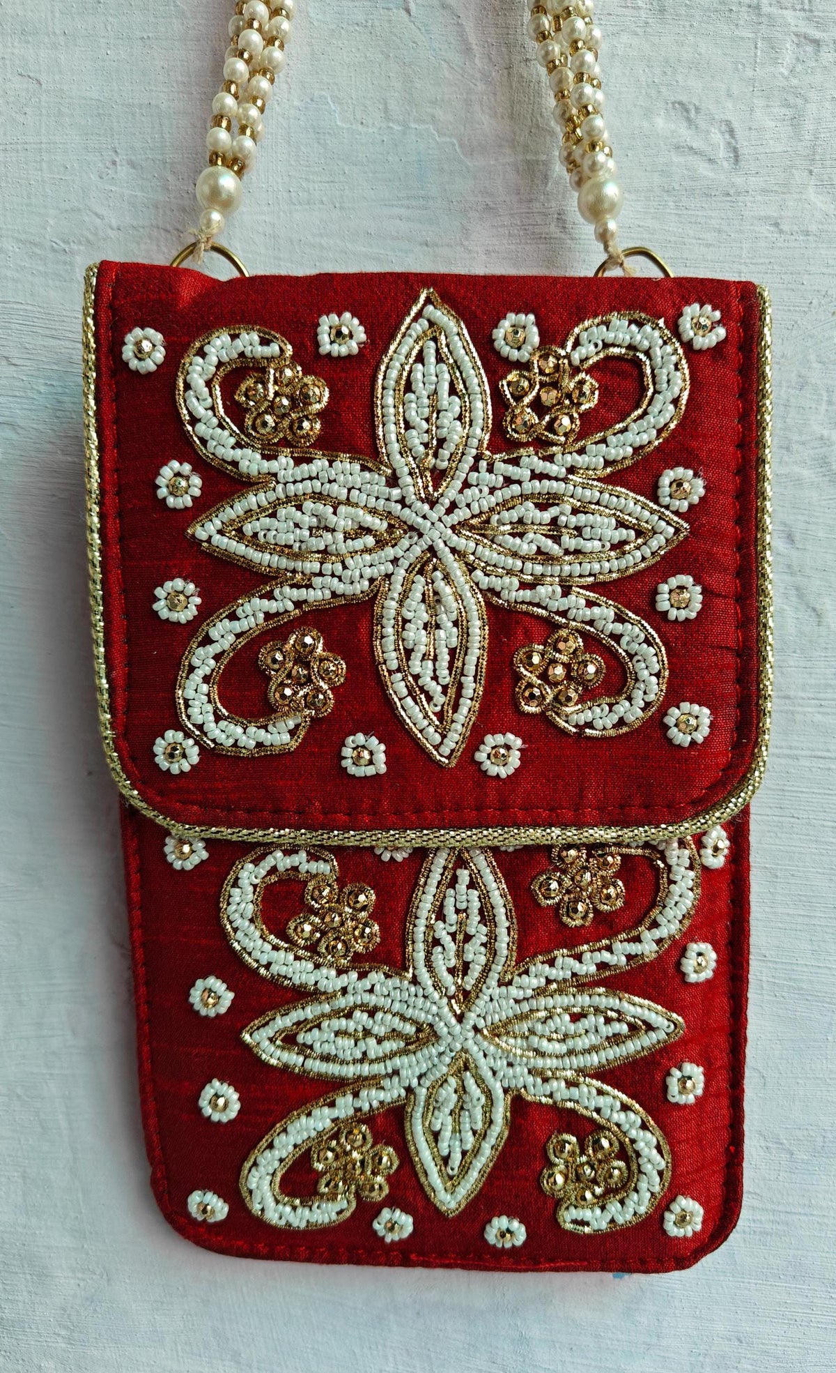 Indische handgemachte Designer Handytasche, Seiden-Handytasche mit Taillenclip, Handytasche, Samsung iPhone Tasche mit Sari-Haken rot