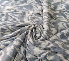 Indischer Grauer Ikat-Druck, Boho-Stoff, bedruckt, 100 % Baumwolltuch, Stoff um 5 Meter, Stoff für Vorhänge, Kissen, Kleiderherstellung
