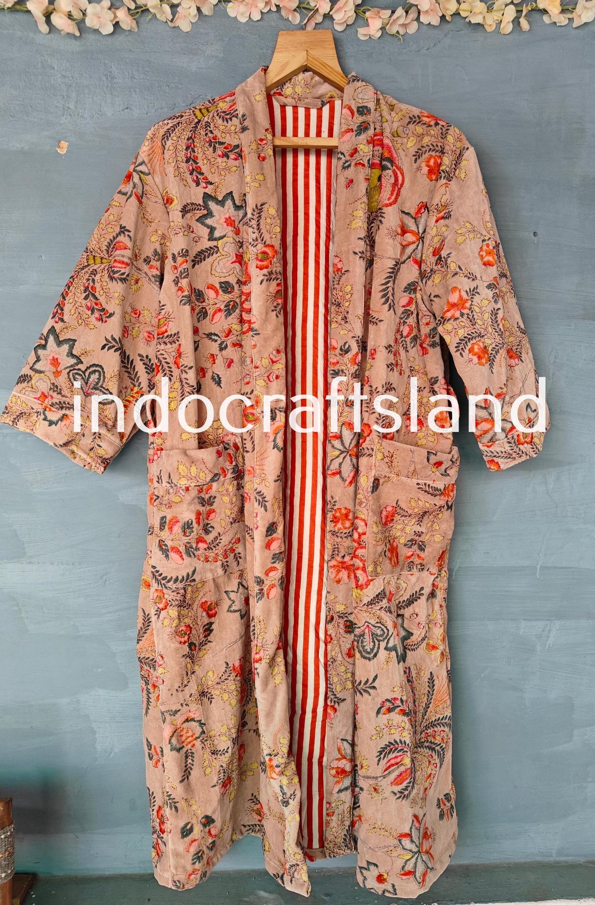 Indische Blumen Samtjacke Samt Kimono Robe Morgentee Samtmantel Brautjungfern Robe Boho Luxus Resort Wear Kimono Urlaub Urlaubskleidung